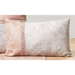Cojin Combinado con Pedreria Rosa Palido 30 X 50 cm